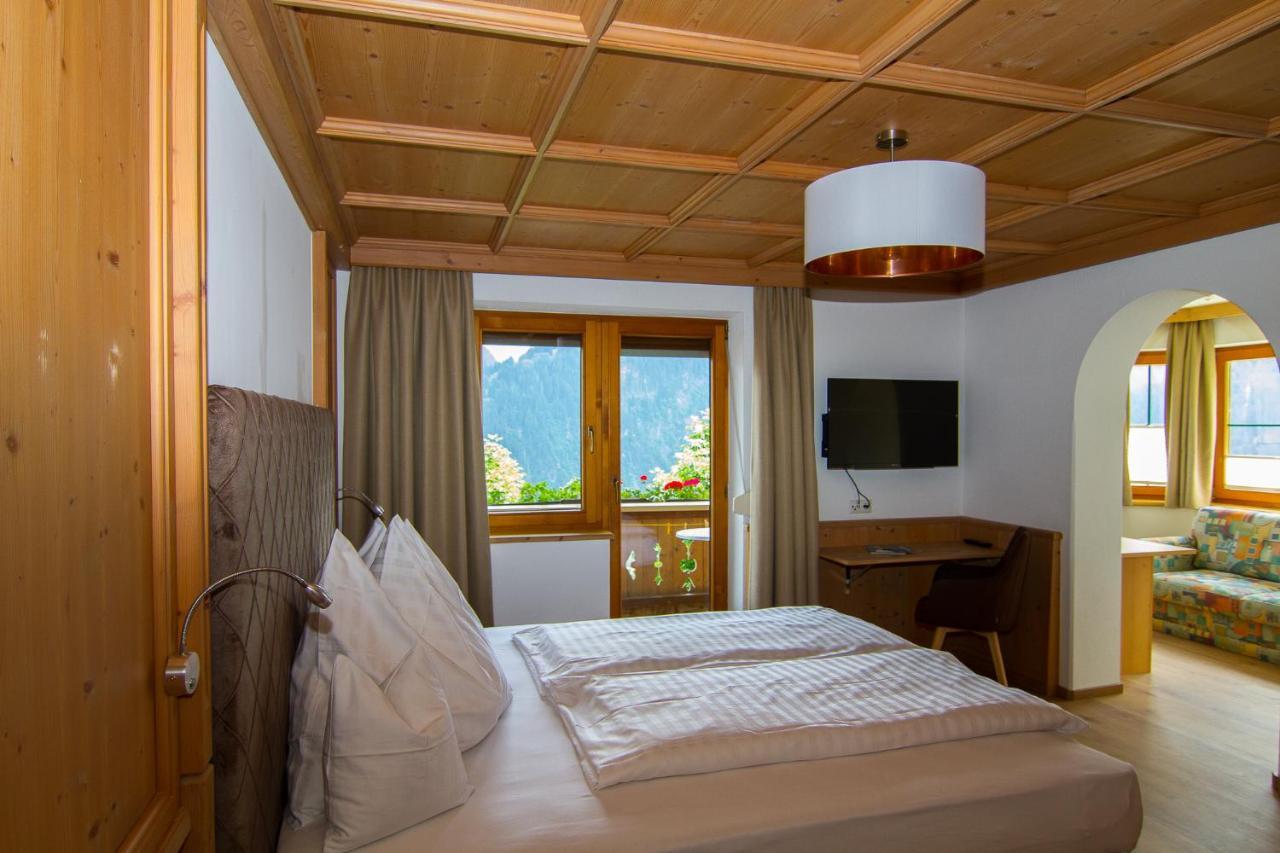Haus Am Sonnenhang Finkenberg Extérieur photo