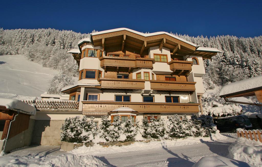 Haus Am Sonnenhang Finkenberg Chambre photo
